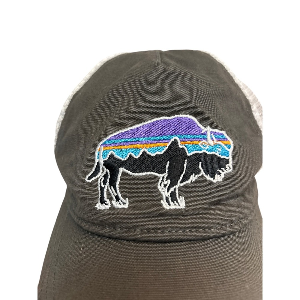 Patagonia LoPro Trucker Hat Grey White Bison Fitz Roy Logo Mesh Snapback Cap